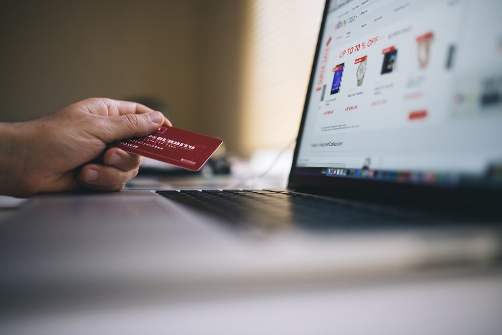 Benefits of e-commerce for small businesses